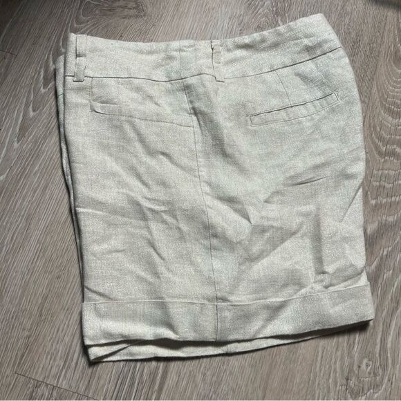 NWOT Apt 9 Linen metallic silver cream cuff mid rise 5” short 10 - Picture 12 of 16
